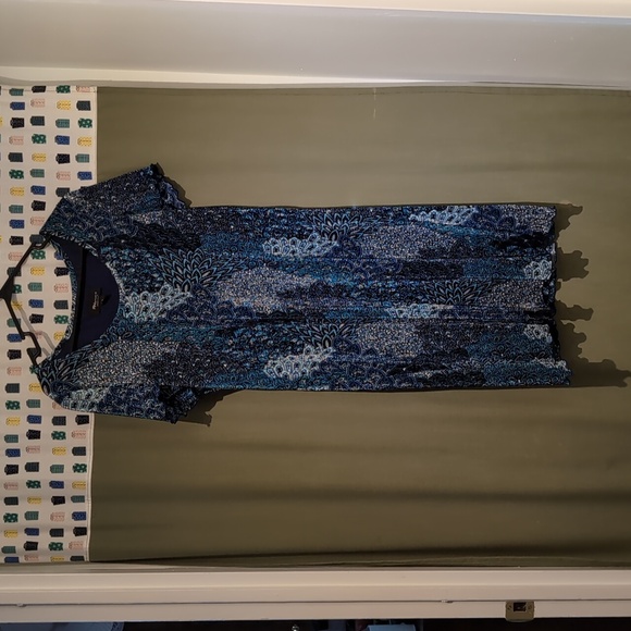 Micro pleat lined short sleeve - Picture 1 of 3